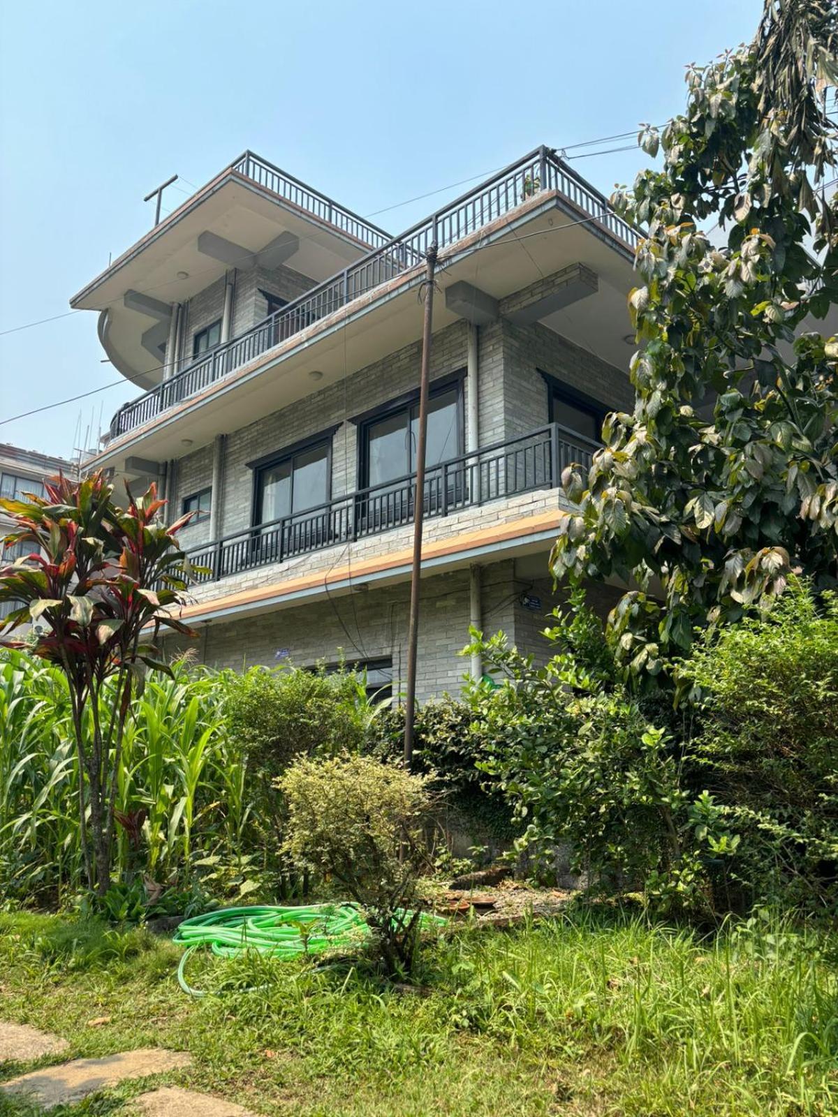 Cherry Garden Pokhara Exterior foto